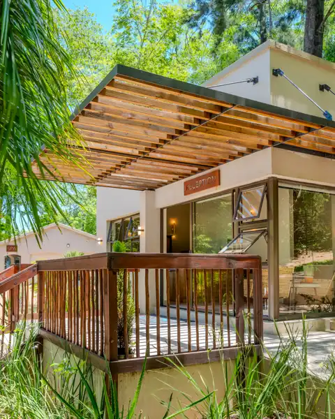 Bushbaby Valley Lodge