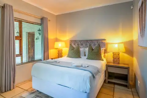 Standard Room | Bushbaby Valley Lodge