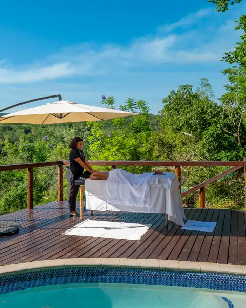 Bushbaby Valley Lodge
