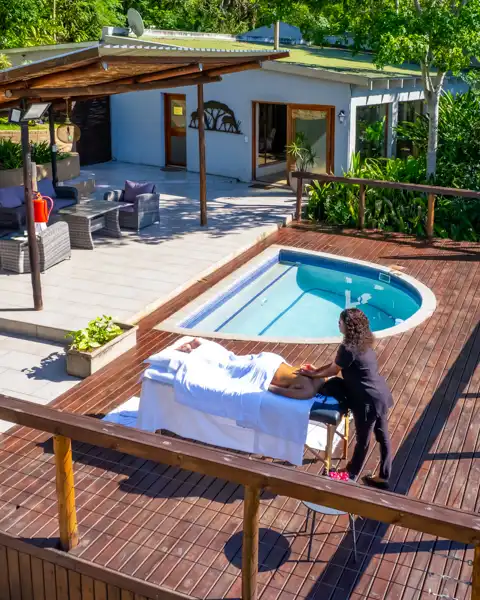 Bushbaby Valley Lodge